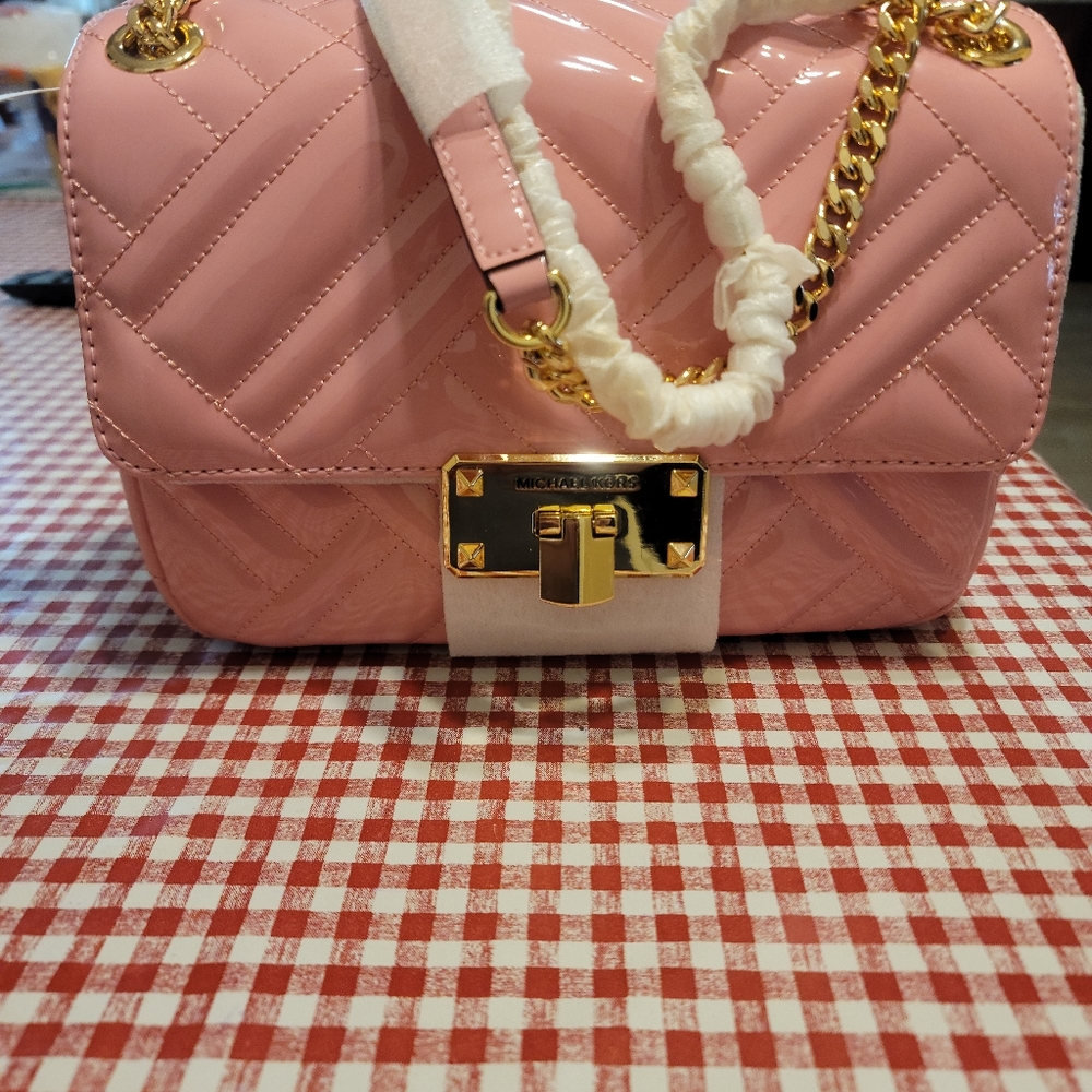 Michael Kors Peyton purse